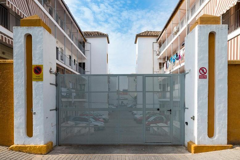 Apartamentos En Cordoba, Puente Romano Y Torre Calahorra المظهر الخارجي الصورة